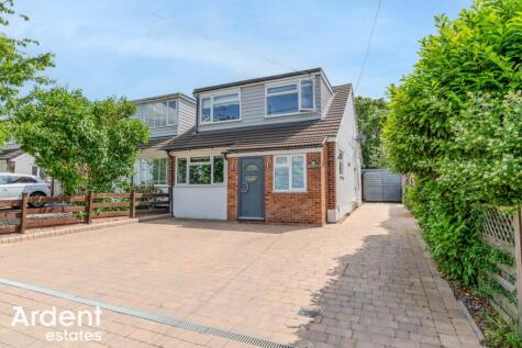 Howe Green Road, Purleigh