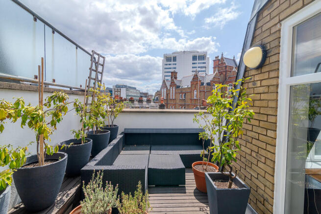 Earlham_Street_19
