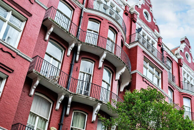 Hyde_Park_Mansion...