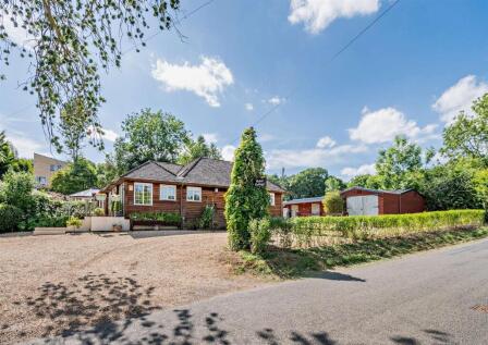 Wing Road, Manton, Rutland