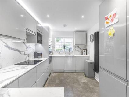 Clarkes Road, Hatfield