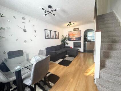 Siskin Close, Borehamwood