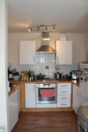 Photo 3