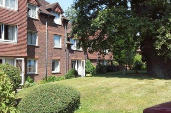 1 bedroom retirement property  for sale Haslemere
