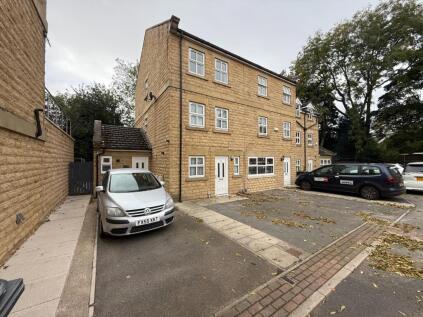 Wellfield Mews, Staincliffe, Dewsbury