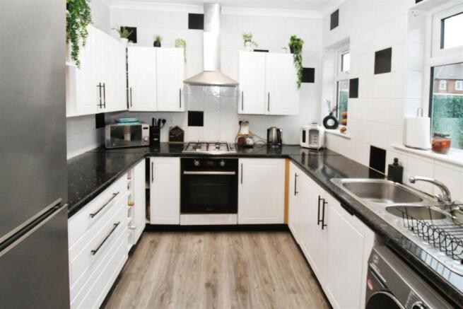 Fitted Kitchen
