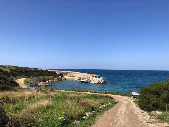 walk to marina