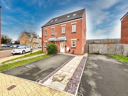 154 Ffordd Cadfan, Brigend CF31 2DR