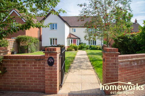 Foxglove Drive, Dereham, NR20 3SQ