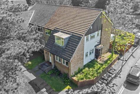 Larken Drive, Bushey, WD23