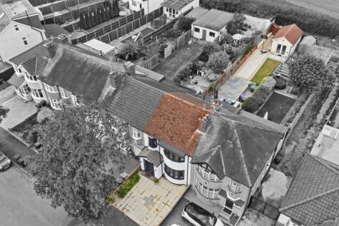 Clauson Avenue, Northolt, UB5