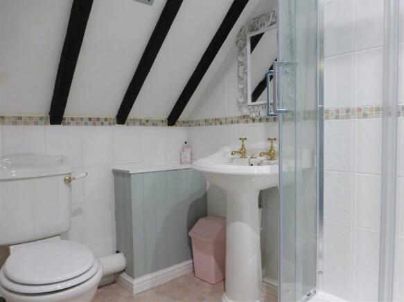 En-suite Bathroom