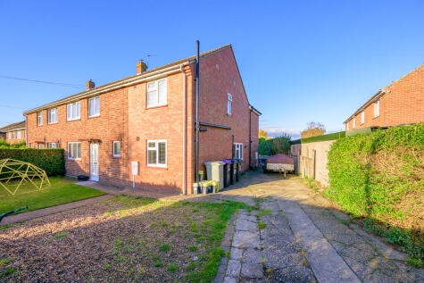 Tennyson Gardens, Horncastle, LN9