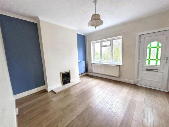 littleworth living room (1).jpg