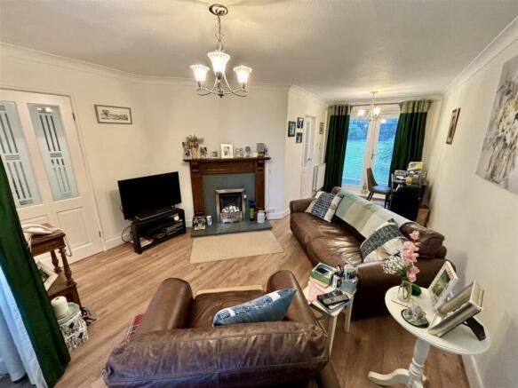Open Plan Living Room and Dining Room