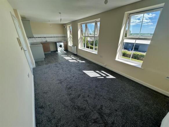 Open Plan Living/Dining Room and Kitchen
