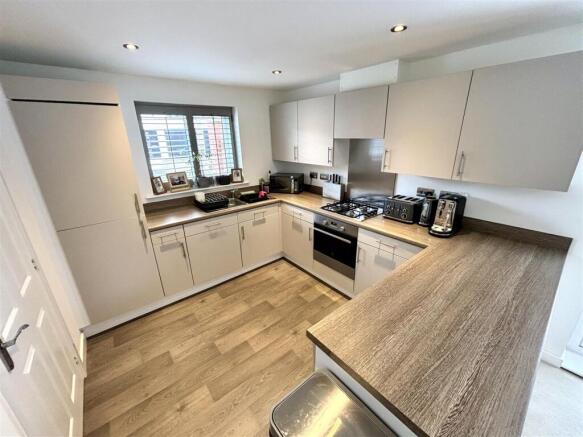 Open Plan Kitchen and Dining Room