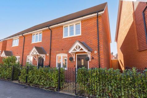 Hoadley Road, Horley, RH6
