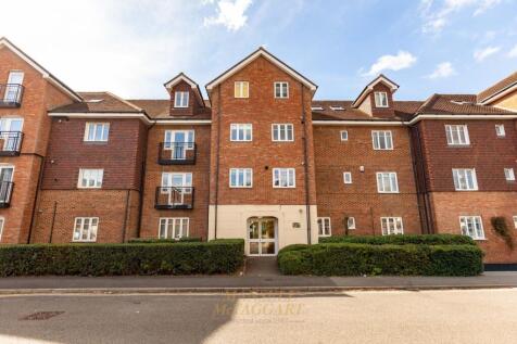 Lumley Road, The Quadrangle Lumley Road, RH6