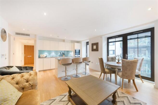 Kitchen/Reception Ro