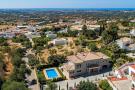 Villa for sale in Algarve, Boliqueime