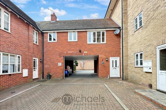 1 bedroom coach house for sale in Connaught Close, Colchester, CO1