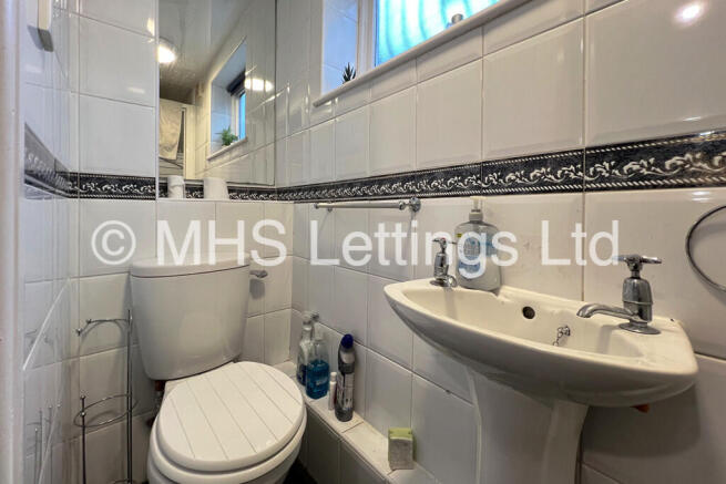 Bedroom2-bathroom...