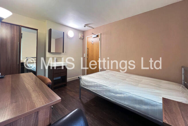 St.-Ann_s-Lodge-S...