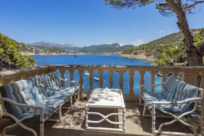 Terrace (2)