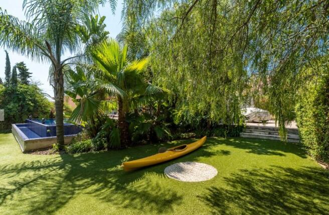 garden (1)