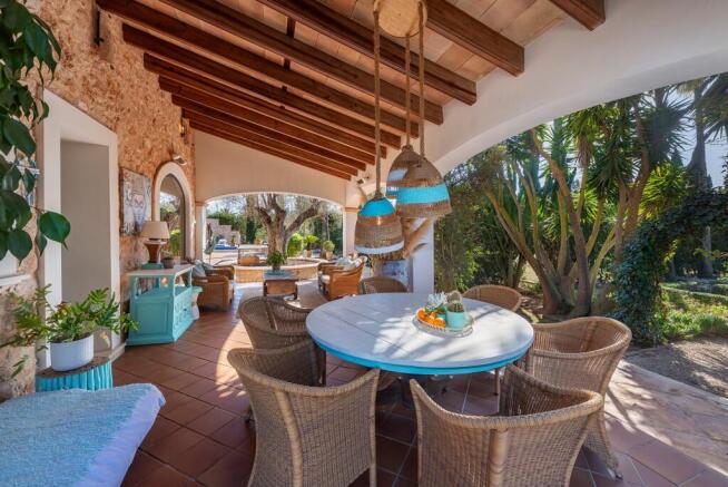 Covered Terrace