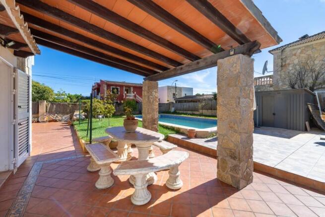 Covered Terrace