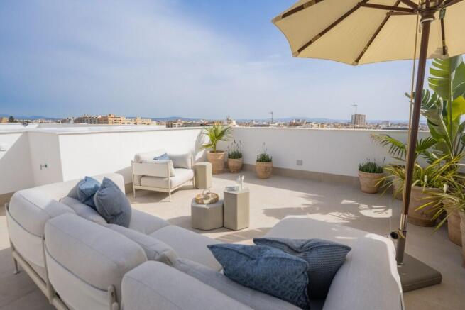 Roof Terrace (1)