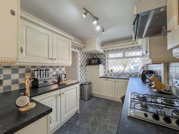 KITCHEN/DINER