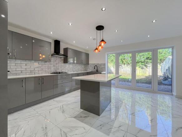 KITCHEN/DINER
