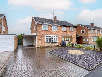 Woodlands Drive, Coven