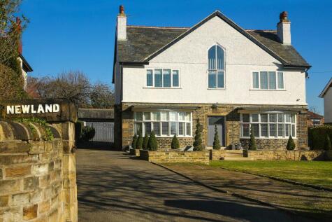 10 Parker Lane, Mirfield, WF14 9NY