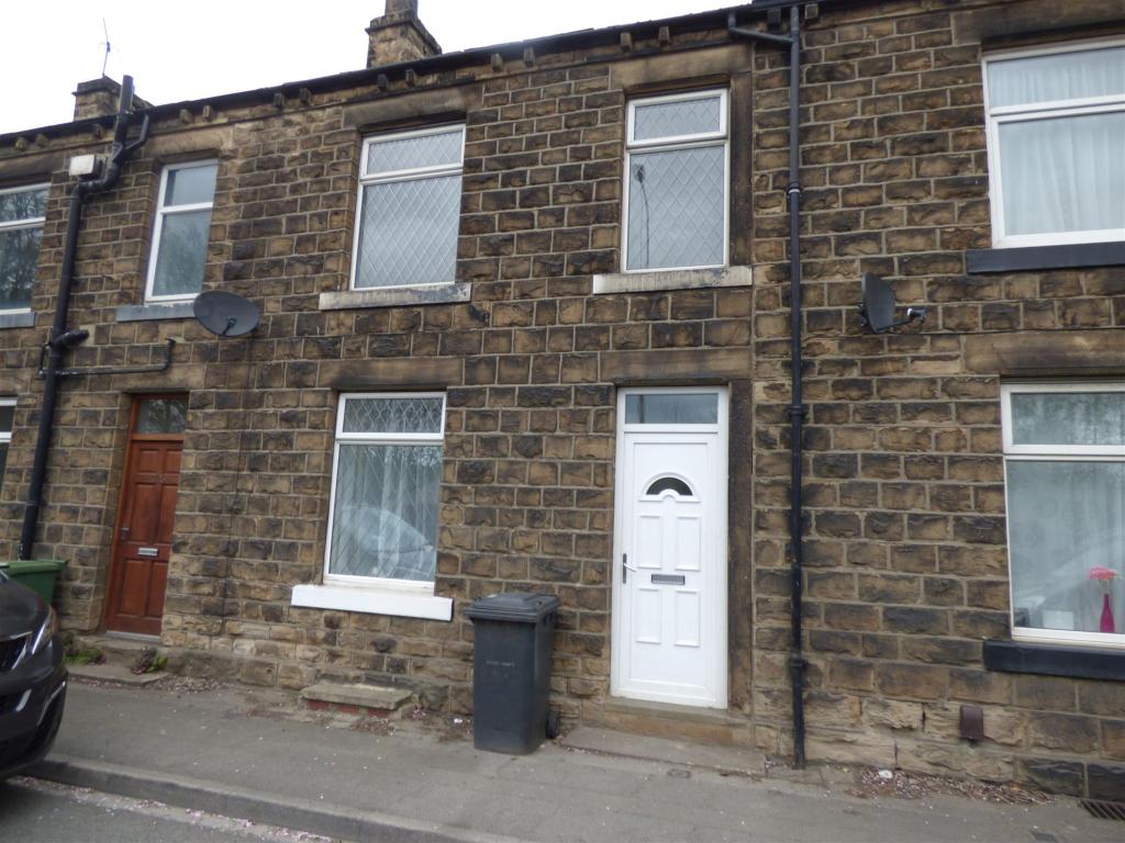 Huddersfield Road, Mirfield, WF14 9DQ