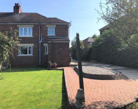 3 Bedroom Semi Detached House For Sale In Mountbatten Crescent Outwood Wf1 3en Wf1