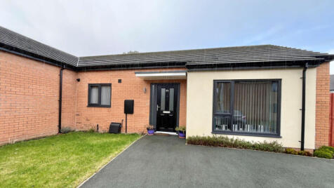 Cambridge Gardens, Southport, PR9 9SN