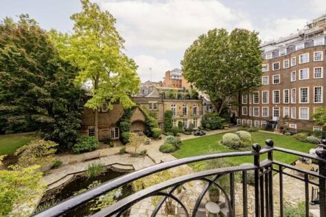 Green Street, London