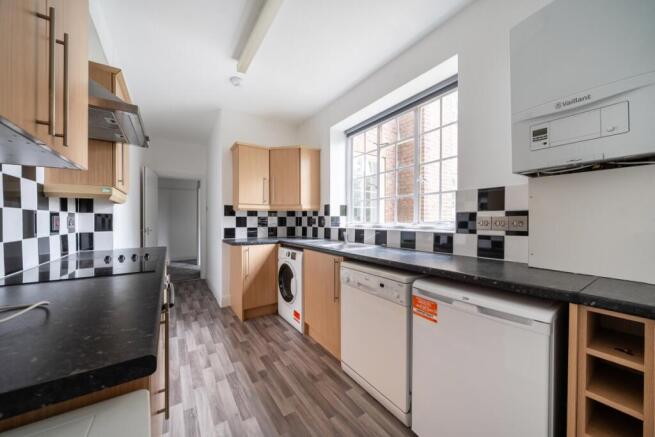 1354027-3-68c2dce...