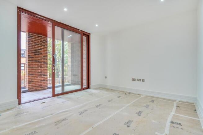 1363362-19-68e4da...