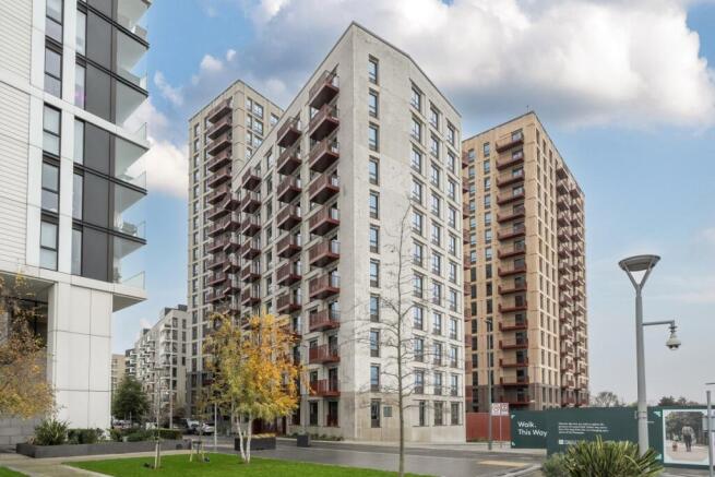 1386502-27-692d9c...