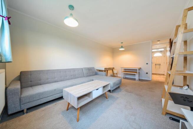 1393906-19-69427f...