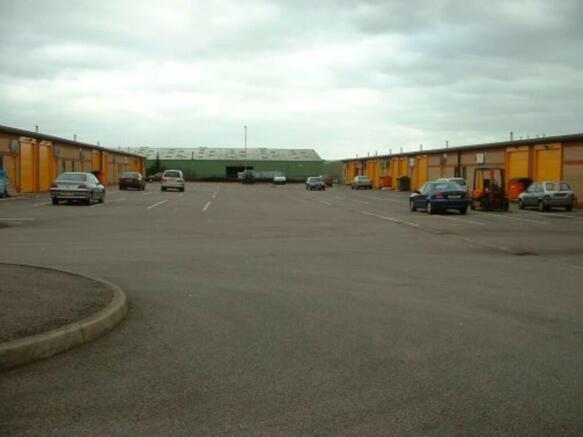 Alexander Court G...