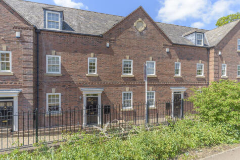 Ayston Road, Uppingham, Oakham