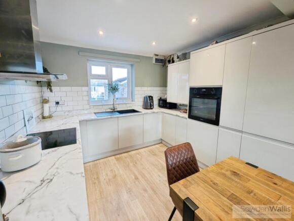 Kitchen breakfast room