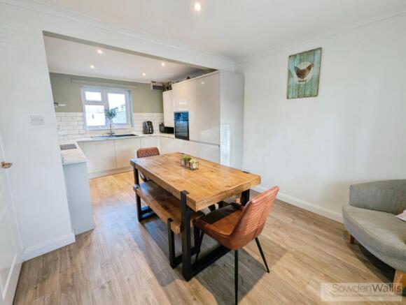 Kitchen breakfast room