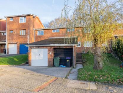 37 Bryn Milwr, Hollybush, Cwmbran, Gwent, NP44 7UT